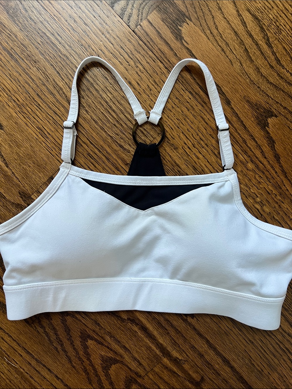 Tsu Ya Vivian Sports Bra Adjustable Racerback Boutique Athleisure Rare White